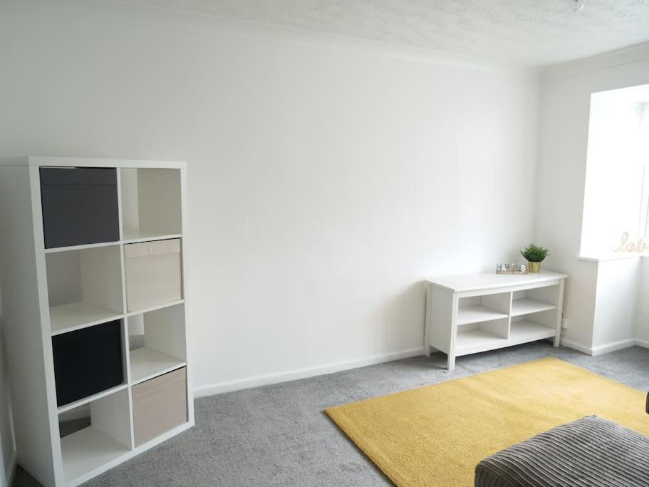 Cosy Four Bed Property With En-Suite Near To Nec Birmingham Airport And The City Екстериор снимка